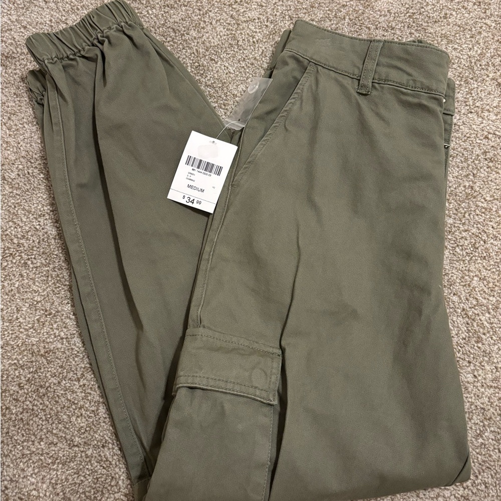 Women’s Olive Green Cargo Jogger Pants